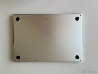 MacBook Pro 16'' - 6