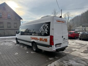 Mercedes-Benz Sprinter 519 - 6