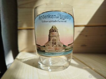Porcelánová upomínková dóza Buda Zn. Viktoria SUPER STAV - 6