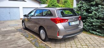Toyota Auris - 6