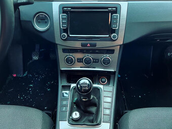 Veškeré náhradní díly VW Passat B7 kombi 2014 CFFB NFV LA7W - 6
