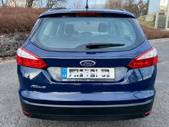 Ford Focus III Combi 1,6 TDCi, ČR, 8/2013, přímý majitel - 6