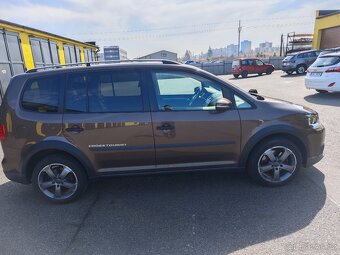 Volkswagen Touran Cross 2.0Tdi tažné - 6