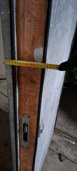 Izolované dveře z chladicích boxů+dřevěné futra - 6