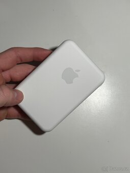 Apple Magsafe battery pack - 6