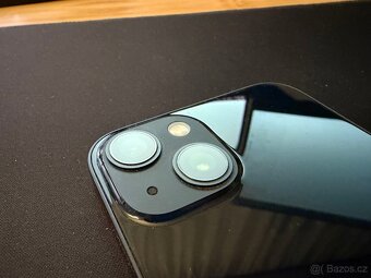 iPhone 13 Midnight, 128 GB, baterie 79% - 6