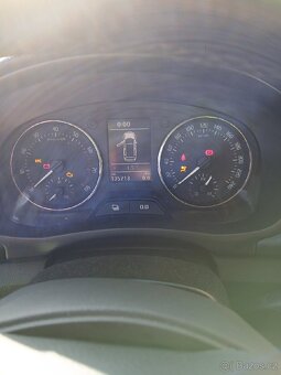 ŠKODA Fábia 1.2 tsí Facelift - 6