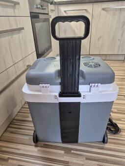 Chladící box 33l. - 6