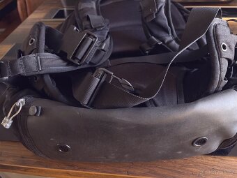 Ikonický batoh Oakley Tactical Field Gear - 6