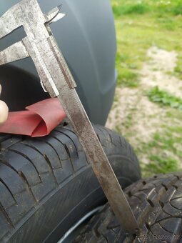 Zánovní pneu 215/70R15C 8,5mm Barum - 6
