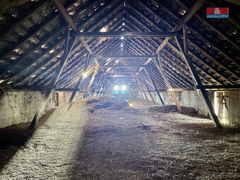 Prodej zemědělského objektu, 1700 m², Dolní Chvatliny - 6
