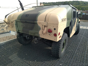 Hummer H1 6.2 D / 110kW / HMMWV / M998 / Vojenský / TOP - 6