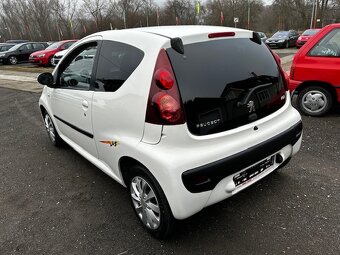 Peugeot 107 1.0i, r.2012, 2.majitel, STK, nová spojka,klima - 6