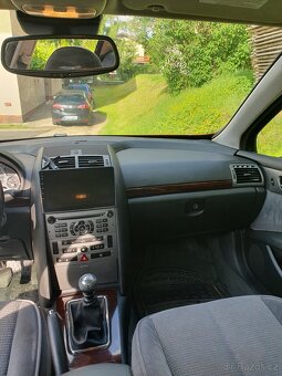 Peugeot 407 - 6
