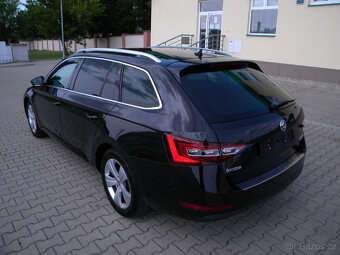 SUPERB KOMBI 2,0 TDI, 2016 STYLE - 6