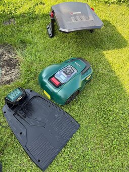 Robotická sekačka PARKSIDE Smart PMRDA 20-Li B2, 4Ah + garáž - 6