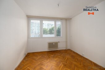 Prodej bytu 2+1 s balkonem na ul. Slavíčkova, ev.č. 00129 - 6