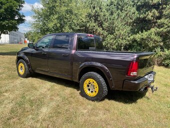 DODGE RAM 1500 5,7 HEMI SPORT - 6
