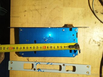 Zámek cilindrická vložka tříbodový 60/65 zádlab 90 - 6