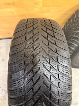 Zimní pneu 215/60/16 č.1 - 6