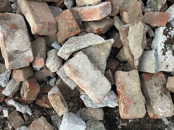 Staré zvonivé cihly - 6