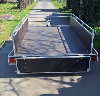 Prodám přívěsný vozík pevné konstrukce - 6