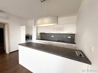 Prodej bytu 3kk s terasou a garáží, Francouzská, Brno - 6