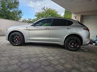 Alfa romeo stelvio quadrifoglio - 6