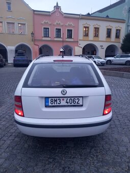 Škoda fabia 1.4 - 6