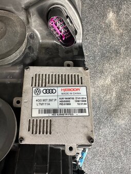 Prodám přední světlomet (levý) pro Audi a6 c7 - 6
