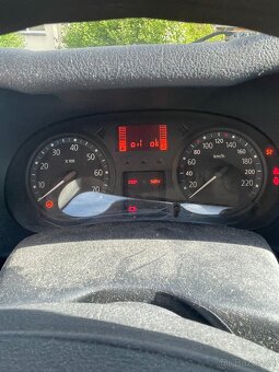 Renault Clio II 1,2 55kw 3dveř. - 6
