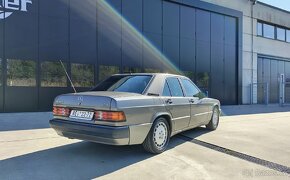 Mercedes-Benz 190E 2.6, manuál, původní SPZ - 6
