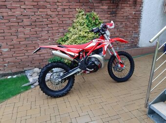 BETA XTRAINER 300 2T - 6