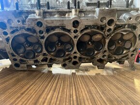 Hlava motoru 1.8T - 6