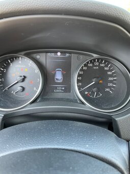 Nissan Qashqai 1.3 DIG-T ,64.000 km, serv. kniha - 6
