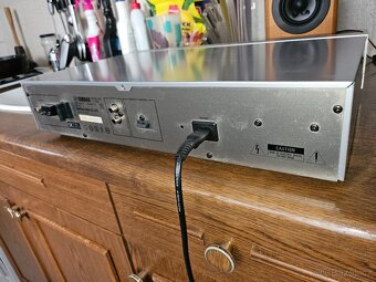 Prodám Tuner Yamaha - TX500, Vysoký model, NARROW, má mnoho - 6