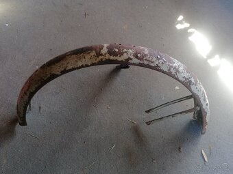 Zadný blatník na Stadion s11 - 6