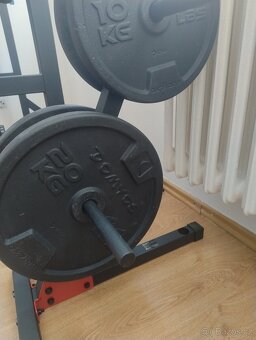 Stojan na činku, bench press - 6