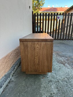 Masivní tv stolek - Master 120 cm - 6