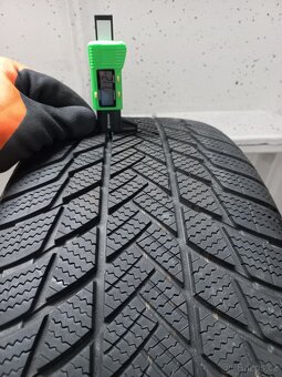 BMW X5 X6 sada 20 Styling 736, zimní pneu 275/45 R20 Bridgs - 6
