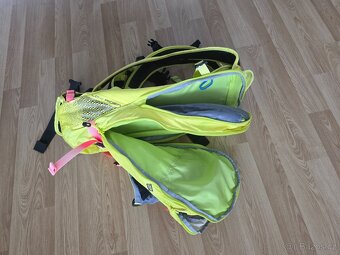 Cyklistický hydro batoh Camelbak M.U.L.E. žlutý - 6