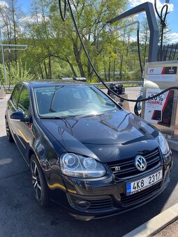 Dobrý den, nabízím k prodeji Volkswagen Golf 5 GT 1.4 TSI - 6
