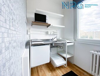 Pronájem bytu 1+kk, 29 m² , Praha 4 Háje, ul. Květnové vítěz - 6