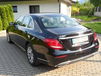 Mercedes-Benz E 200 4 Matic Koupeno v ČR - 6