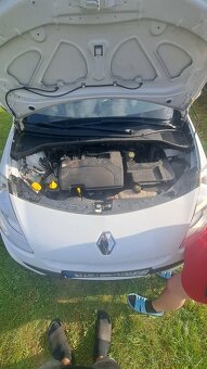 Renault Clio 2013 - 6