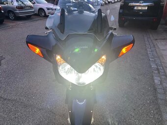 Honda Pan European ST 1300 r.v. 2006 - 6