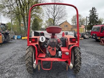 Traktor RS 09 s korbou - 6