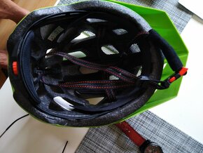 Cyklo helma - 6