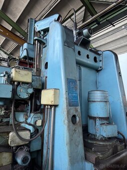 Karusel TOS SK 12 P1 (9003) - 6