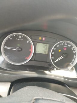 Prodám Škoda Roomster - 6